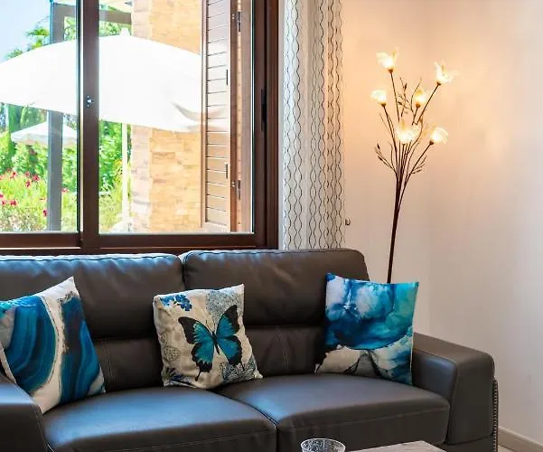 Sea Front Costa Blu By Ezoria