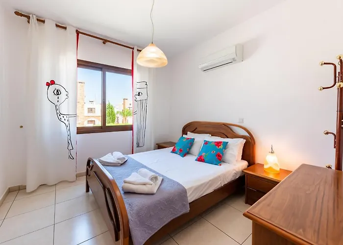 Sea Front Costa Blu By Ezoria Villa Ayia Napa