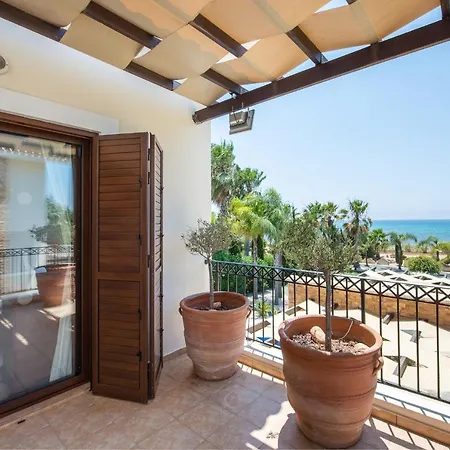 Sea Front Costa Blu By Ezoria