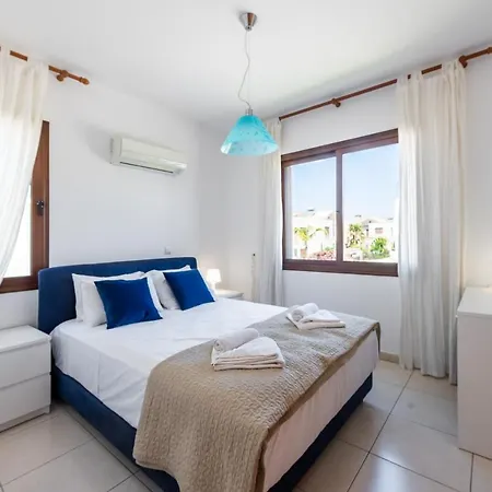 Sea Front Costa Blu By Ezoria Villa