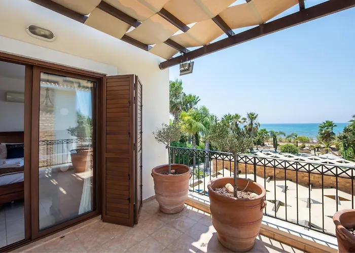 Sea Front Costa Blu By Ezoria