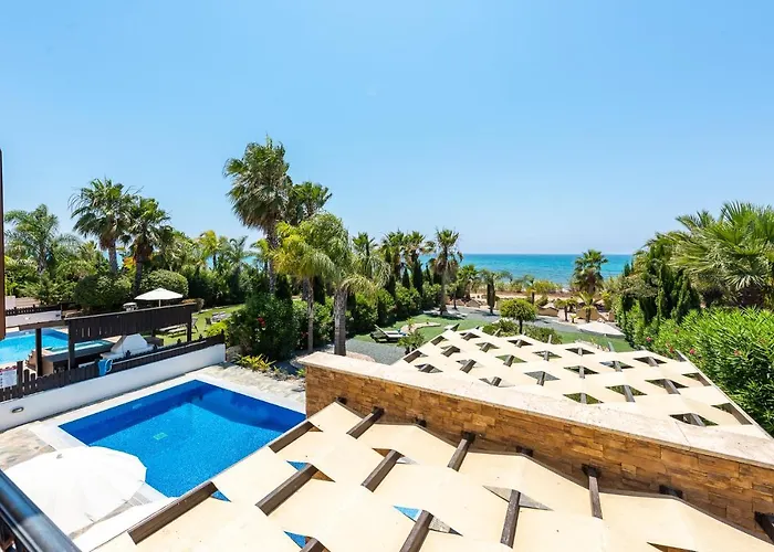 Willa Sea Front Costa Blu By Ezoria