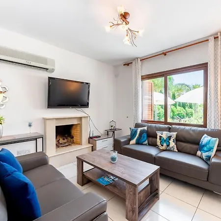 Sea Front Costa Blu By Ezoria Villa Ayía Nápa