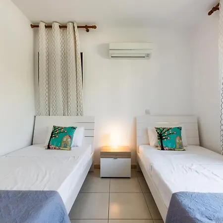 Sea Front Costa Blu By Ezoria * Ayía Nápa