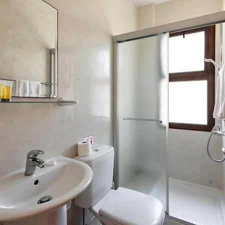 Sea Front Costa Blu By Ezoria Villa Ayía Nápa